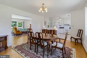 2901 Chestnut Hill Dr, Ellicott City, MD 21043 - Photo 11