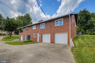 2901 Chestnut Hill Dr, Ellicott City, MD 21043 - Photo 27