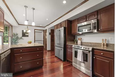 10054 Green Clover Drive, Ellicott City, MD 21042 - Photo 9