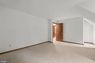 10054 Green Clover Dr, Ellicott City, MD 21042 - Photo 35