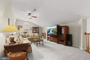 8155 Cyprus Cedar Ln, Ellicott City, MD 21043 - Photo 7