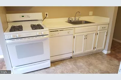6027 Majors Lane, Columbia, MD 21045 - Photo 5