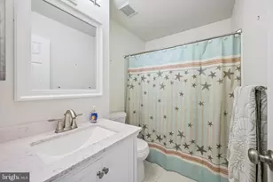 7649 Stony Creek Ln, Ellicott City, MD 21043 - Photo 19