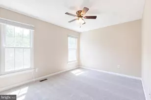 6500 Wesley Ln, Elkridge, MD 21075 - Photo 19