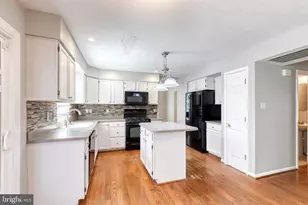6500 Wesley Ln, Elkridge, MD 21075 - Photo 9