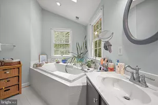 11752 Morningmist Ln, Columbia, MD 21044 - Photo 47