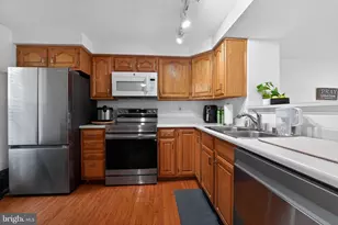 6049 Shepherd Square, Columbia, MD 21044 - Photo 5