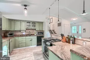 6358 Tamar Dr, Columbia, MD 21045 - Photo 11