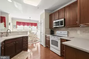 8245 Stone Crop Dr, Ellicott City, MD 21043 - Photo 15