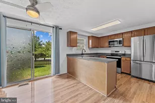 6300 Wimbledon Ct, Elkridge, MD 21075 - Photo 11
