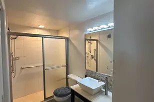 10850 Green Mountain Cir, Columbia, MD 21044 - Photo 17
