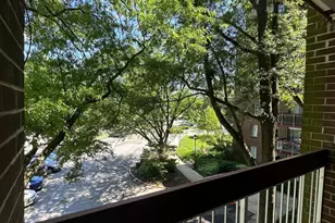 10850 Green Mountain Cir, Columbia, MD 21044 - Photo 23
