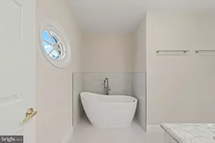 10228 Tuscany Rd, Ellicott City, MD 21042 - Photo 21