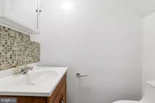 9075 N Laurel Rd, Laurel, MD 20723 - Photo 23