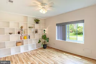 5620 Mirrorlight Pl, Columbia, MD 21045 - Photo 17