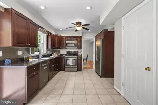 3525 Font Hill Dr, Ellicott City, MD 21042 - Photo 13