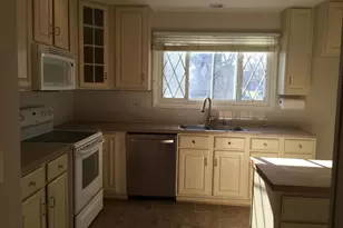 9221 W Stayman Dr W, Ellicott City, MD 21042 - Photo 5