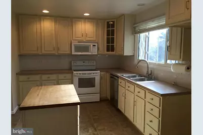 9221 W Stayman Drive W, Ellicott City, MD 21042 - Photo 7