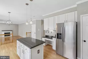 6927 Mystic Woods Way, Columbia, MD 21044 - Photo 23