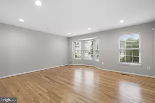 7710 English Oak Cir, Elkridge, MD 21075 - Photo 9