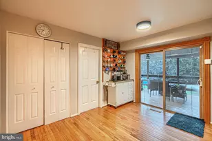 10048 Century Dr, Ellicott City, MD 21042 - Photo 15