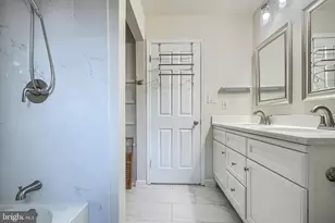 10048 Century Dr, Ellicott City, MD 21042 - Photo 33