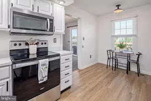 7914 Brightmeadow Ct, Ellicott City, MD 21043 - Photo 11