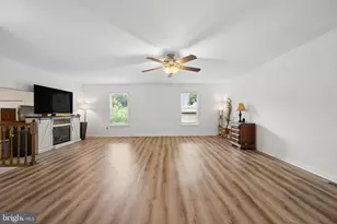 10421 Rosemont Dr, Laurel, MD 20723 - Photo 49