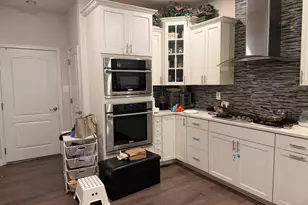 7079 Banbury Dr, Hanover, MD 21076 - Photo 3