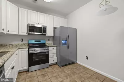 7315 Maplecrest Road #104, Elkridge, MD 21075 - Photo 9
