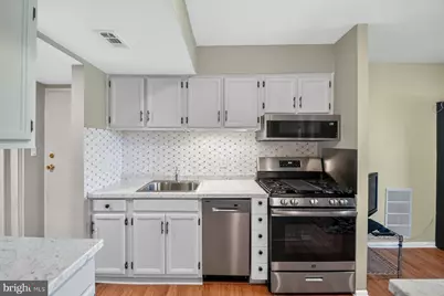 6017 Majors Lane #2 B2, Columbia, MD 21045 - Photo 9