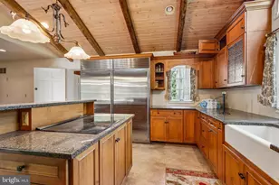 6393 W Rockburn Hill Rd, Elkridge, MD 21075 - Photo 19