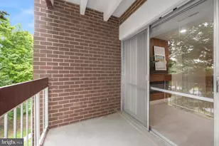 10850 Green Mountain Cir, Columbia, MD 21044 - Photo 23