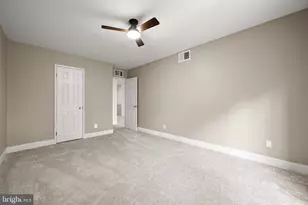 10850 Green Mountain Cir, Columbia, MD 21044 - Photo 19