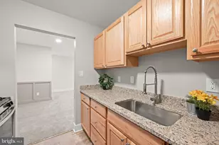 10850 Green Mountain Cir, Columbia, MD 21044 - Photo 15