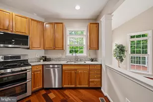 4647 Yorkshire Dr, Ellicott City, MD 21043 - Photo 17