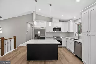 9477 Battler Ct, Columbia, MD 21045 - Photo 11