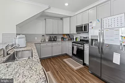 7736 Port Capital Drive, Elkridge, MD 21075 - Photo 9