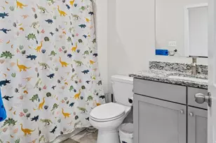 7736 Port Capital Dr, Elkridge, MD 21075 - Photo 17