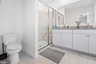7736 Port Capital Dr, Elkridge, MD 21075 - Photo 23