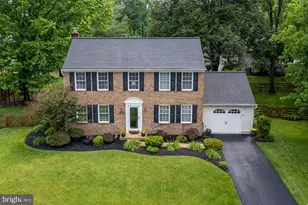 4704 Yorkshire Dr, Ellicott City, MD 21043 - Photo 17