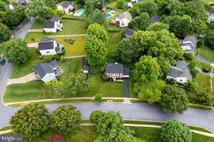 4704 Yorkshire Dr, Ellicott City, MD 21043 - Photo 15