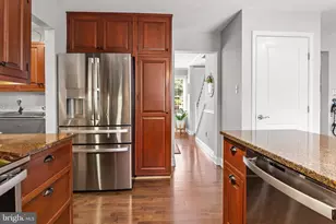 4704 Yorkshire Dr, Ellicott City, MD 21043 - Photo 43