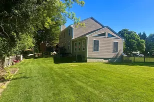 10805 Beech Creek Dr, Columbia, MD 21044 - Photo 3