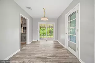 5233 Kerger Rd, Ellicott City, MD 21043 - Photo 9