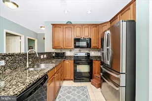 8820 Shining Oceans Way, Columbia, MD 21045 - Photo 13