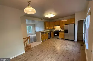 8870 Papillon Dr, Ellicott City, MD 21043 - Photo 3