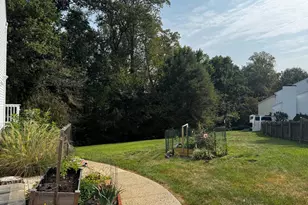 8268 Rippling Branch Rd, Laurel, MD 20723 - Photo 21