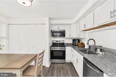 10611 Delfield Court, Laurel, MD 20723 - Photo 5