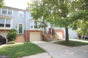 7782 Blueberry Hill Ln, Ellicott City, MD 21043 - Photo 3